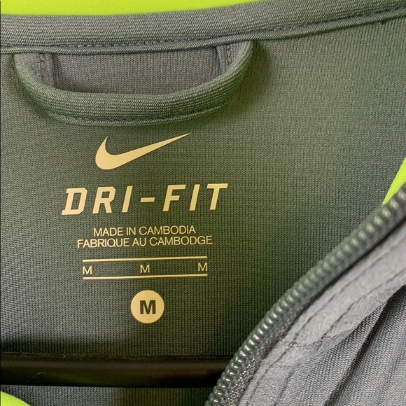 Nike athletic jacket - Picture 5 of 5